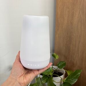 Hatch White Night Light 2nd Gen Night Light & Sound Machine